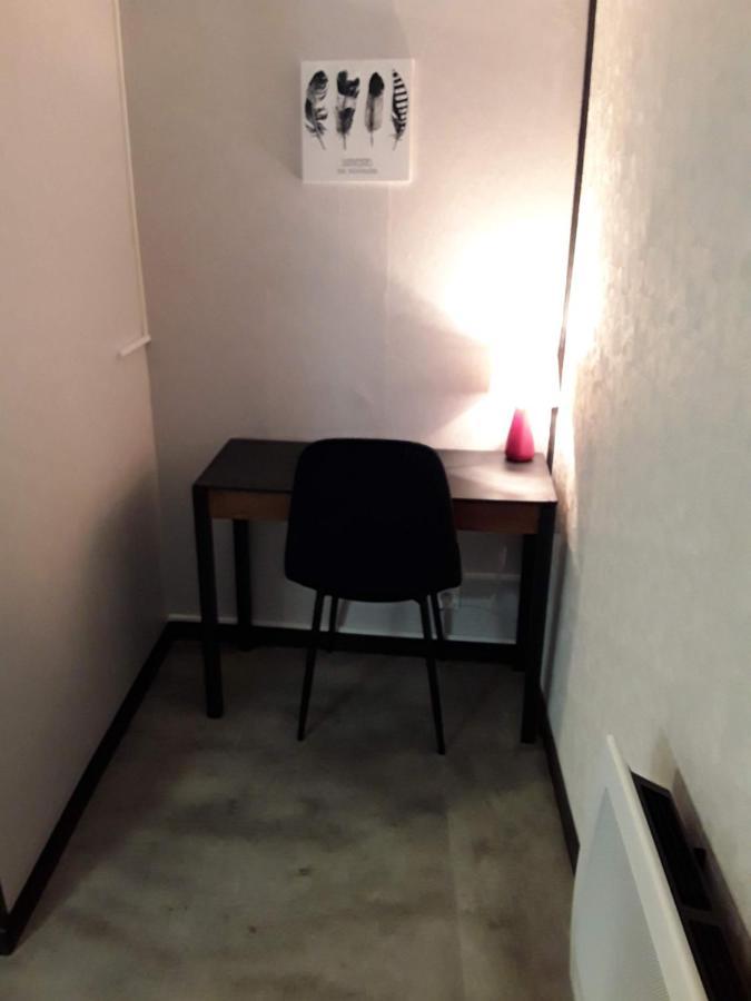 La Chambre D'A Cote Doulezon Buitenkant foto